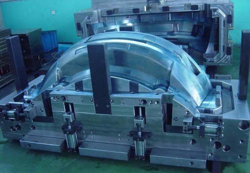 深圳塑膠模具廠，模具維護(hù)中的常見問題解決方法